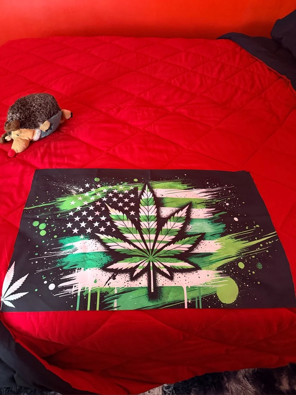 Green and Black Cannabis Leaf Wall Tapestry - Bold Modern Decor (16x24)
